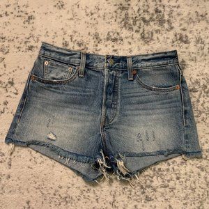 Levi wedgie fit shorts